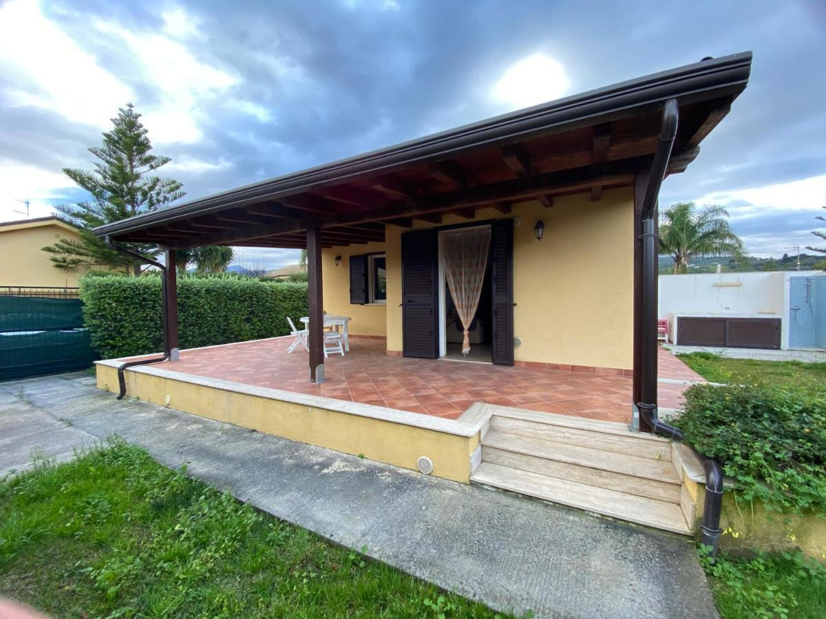 Villa Indipendente Le Coccinelle Beach Mare Piscina A 250 Mt Dal Mare Con Servizio Di Piscina A 400 Mt 12 K Da Cefalu Campofelice Di Roccella Zewnętrze zdjęcie