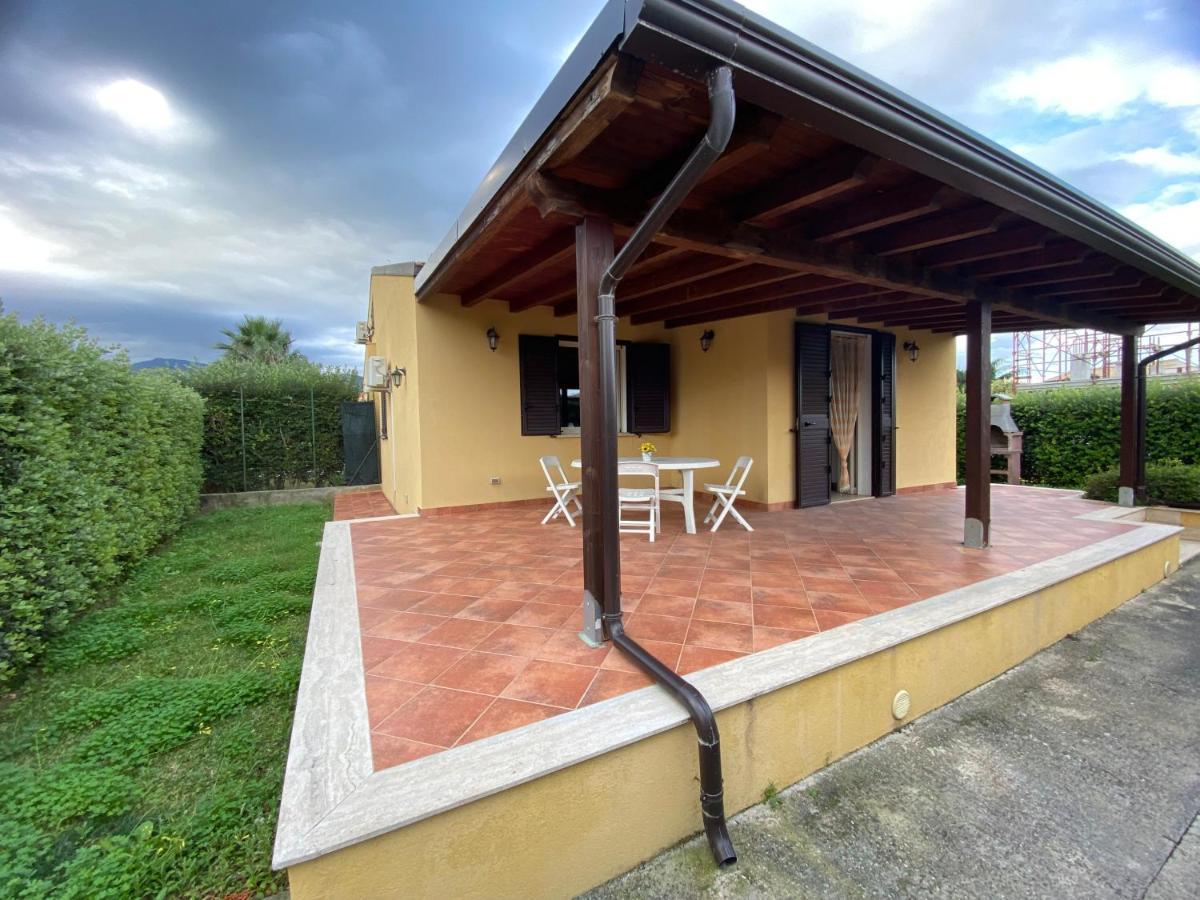 Villa Indipendente Le Coccinelle Beach Mare Piscina A 250 Mt Dal Mare Con Servizio Di Piscina A 400 Mt 12 K Da Cefalu Campofelice Di Roccella Zewnętrze zdjęcie