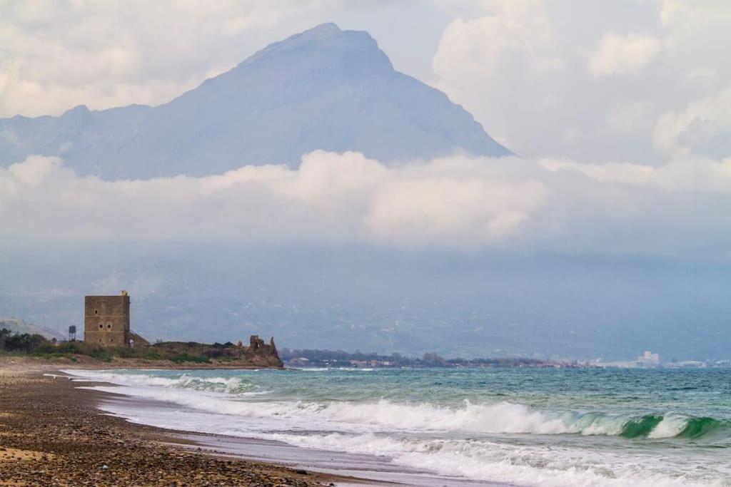 Villa Indipendente Le Coccinelle Beach Mare Piscina A 250 Mt Dal Mare Con Servizio Di Piscina A 400 Mt 12 K Da Cefalu Campofelice Di Roccella Zewnętrze zdjęcie